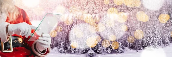 Tomte Med Vinter Landskap Med Glas Tablett — Stockfoto