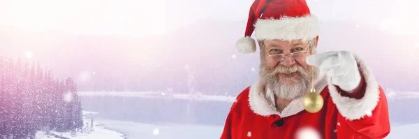 Julemanden Vinteren Med Julepynt - Stock-foto