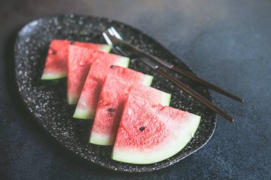 Arka plan için taze organik karpuzun yakın plan görüntüsü.