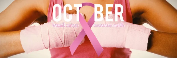 乳がん意識リボンの複合画像とテキスト — ストック写真