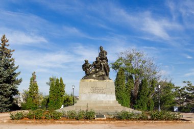 Genç komünistlerin cesaretinin anıtı. Sivastopol, Kırım, Ukrayna.