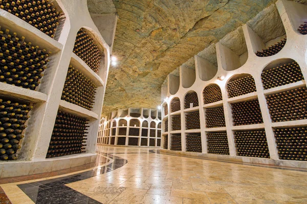 Storage hall for wine bottles