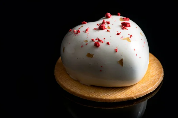 Artisan Monoportion Cake Handmade White Chocolate Dessert Blac — Stock Photo, Image