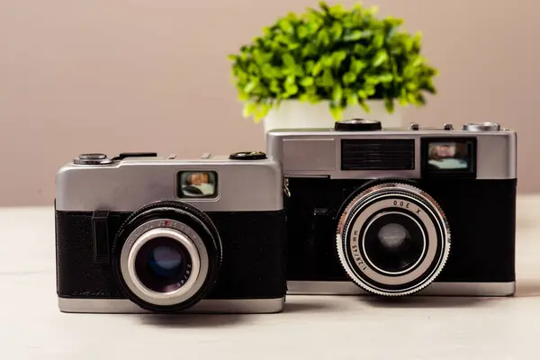 Eski Minyatür Kamera Kapat — Stok fotoğraf
