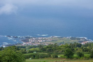 Azores takımadalarında yürüyün. Azores, Sao Miguel adasının keşfi. Sete Citade