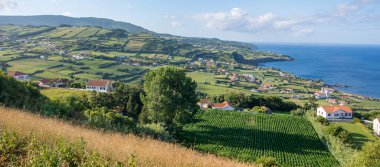 Azores takımadalarında yürüyün. Faial Adası 'nın keşfi, Azores. Portekiz, Azores. Horta