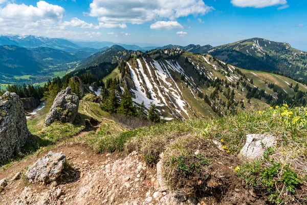 Güzel Kayalık Dağların Manzarasının Manzarası — Stok fotoğraf