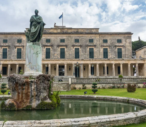Staty Till Sir Frederick Adam Utanför Museet Korfu — Stockfoto