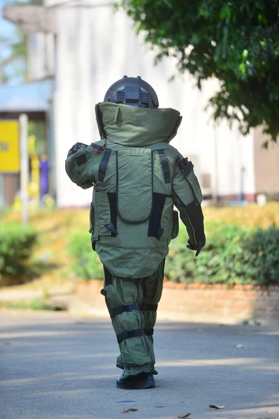 Back Side Eod Bomb Suit — Stock Photo, Image