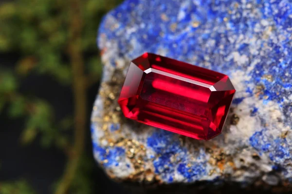 Вид Красный Камень Природный Камень — стоковое фото