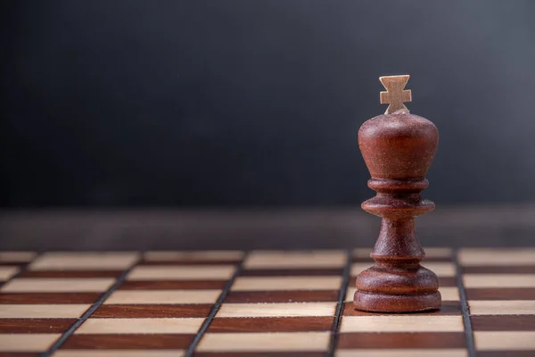 Král Šachovnici Zblízka — Stock fotografie