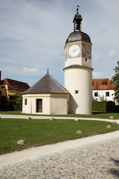 Vakker Historisk Kirke Burghausen – stockfoto