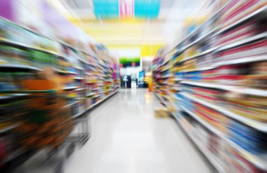 Süpermarketin içi bulanık arkaplan