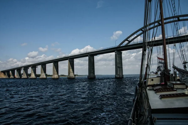 Sailing Bridge — Stock Photo, Image