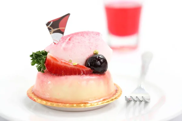 Strawberry Panna Cotta Pudding Isolated White Background — Stock Photo, Image