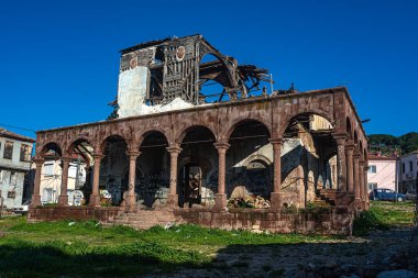 Aşkın Şelalesi (Nebiler Şelalesi) Dikil, İzmir, Türkiye