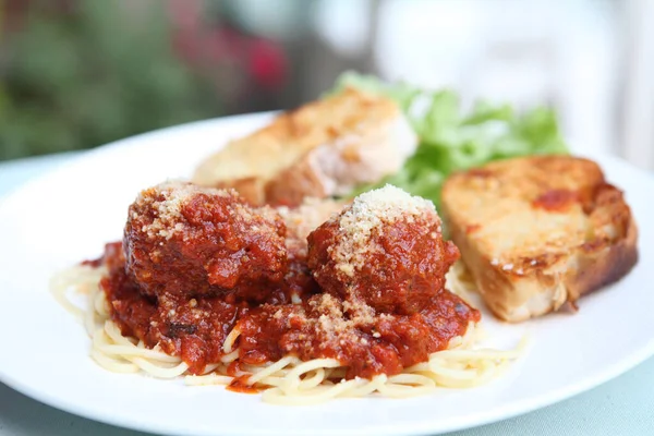 Spaghetti Albóndigas Cerca —  Fotos de Stock