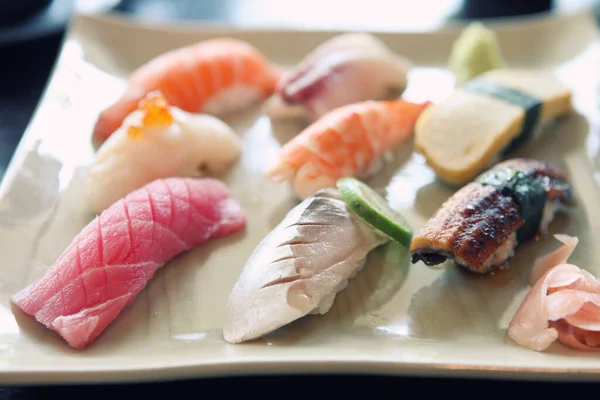 Sushi Mischen Leckeres Japanisches Meeresfrüchtekonzept — Stockfoto