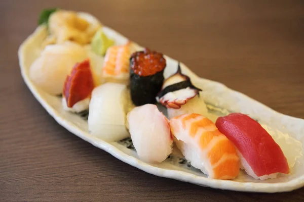 Amestecă Sushi Conceptul Fructe Mare Japoneze Gustoase — Fotografie, imagine de stoc