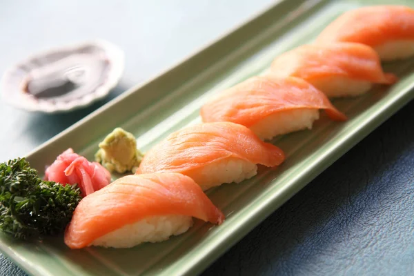 Lachs Sushi Leckeres Japanisches Meeresfrüchtekonzept — Stockfoto