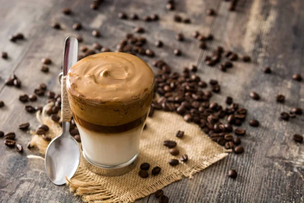 Creamy Iced Dalgona Coffee — Stock Photo, Image