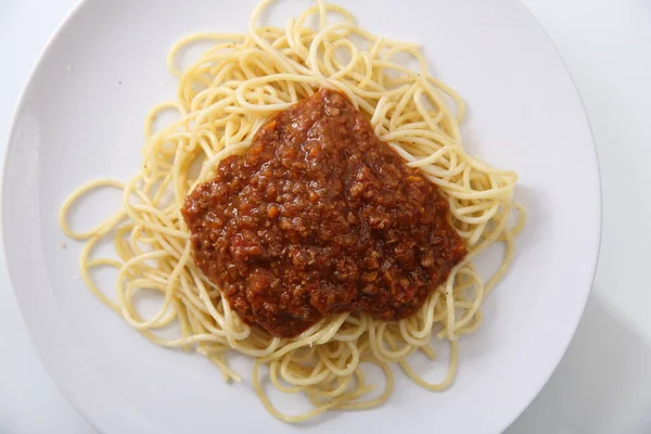 Спагетті Болоньєзе Ізольовані Білому Тлі — стокове фото