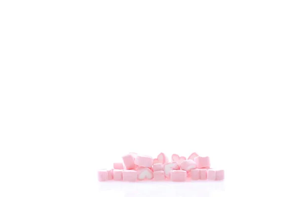 在白色背景中孤立粉红色心棉花糖 — 图库照片