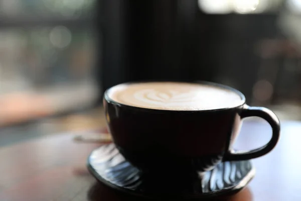 Cappuccino Přestávka Kávu Pozadí Dřeva — Stock fotografie