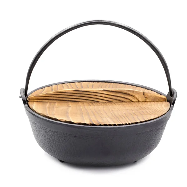 日本の食器 鍋料理 木製の蓋付き鍋 — ストック写真