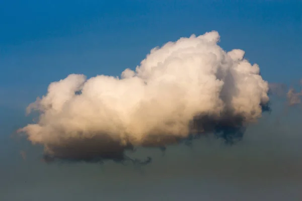 Nubes Hermosas Cielo Fondo Nuboso —  Fotos de Stock