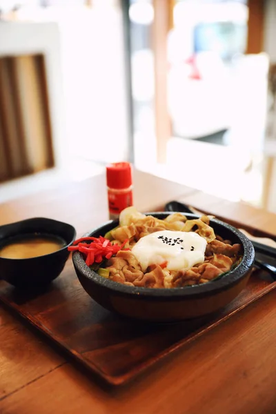 Nourriture Japonaise Gyudon Boeuf Japonais Sur Bol Riz Garni Oeuf — Photo