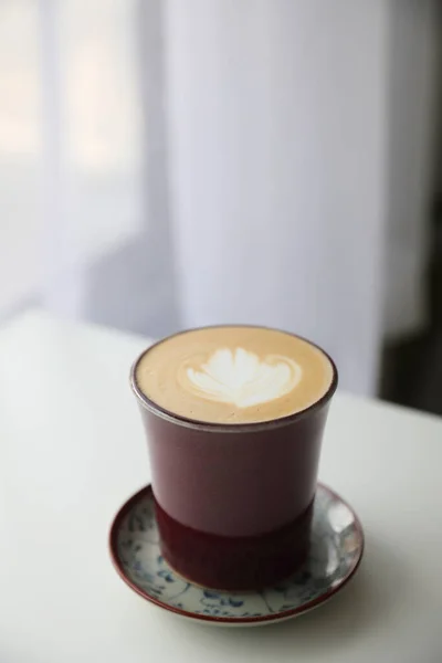 Cappuccino Nebo Latte Art Kávu Mléka Dřevěný Stůl — Stock fotografie