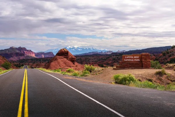 Entrance Sign Capitol Reef National Park Utah — Stock Photo, Image