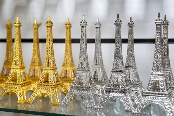 Row Mini Eiffel Towers Souvenir Paris France — Stock Photo, Image