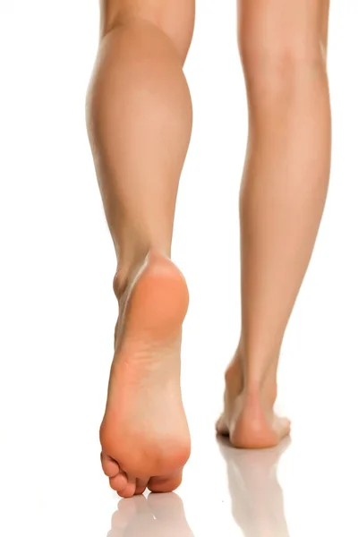 Piękne Nogi Kobiece Kobieta Białym Tle — Zdjęcie stockowe