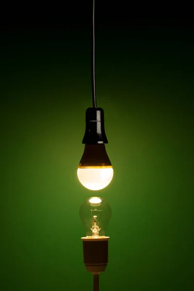Led Bulb Green Background — Stock Photo, Image