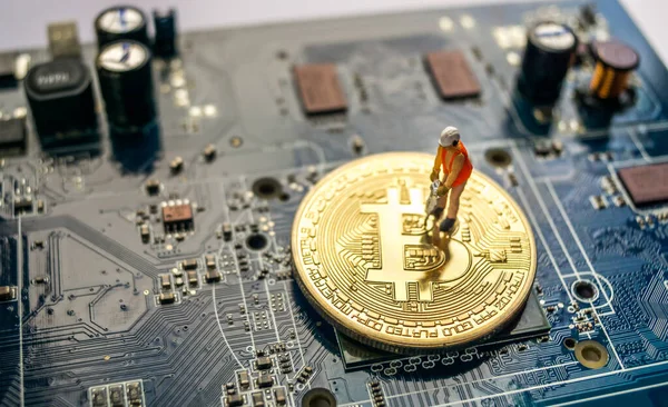 Miniature Bitcoin Miner Concept — Stock Photo, Image