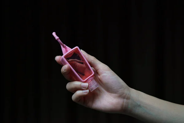 Hand Holder Pink Silicone Sanitizer Gel Bottle Corona Virus — Foto Stock