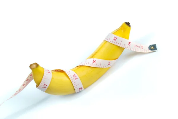 Банан Завернут Измерительную Ленту Изолированные — стоковое фото