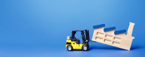 Forklift Truck Transports Factory Plant New Location Revision Strategy Allocation — Stock Photo, Image