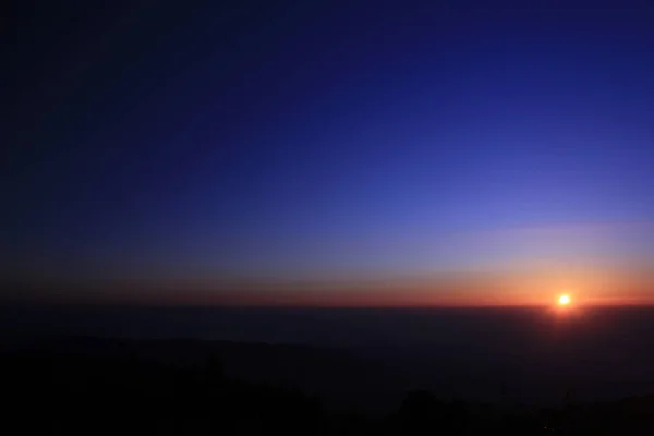 Sunrise Mountain Morning Peaks — 图库照片
