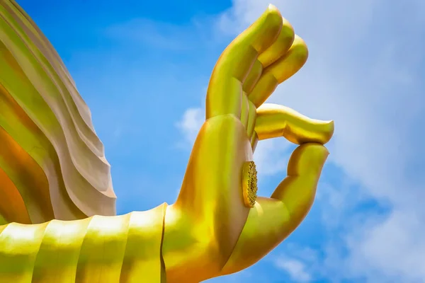 Mano Big Goldden Buddha Statua Del Tempio Chareon Rat Bamrung — Foto Stock