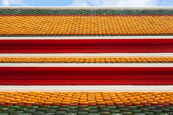 Telhado Templo Tailandês Com Ápice Gable — Fotografia de Stock
