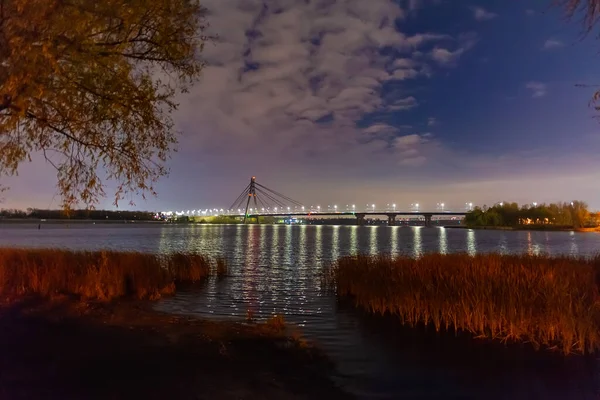 基辅第聂伯河美丽风景的风景画 — 图库照片