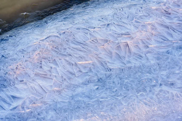 川の氷の質感は — ストック写真