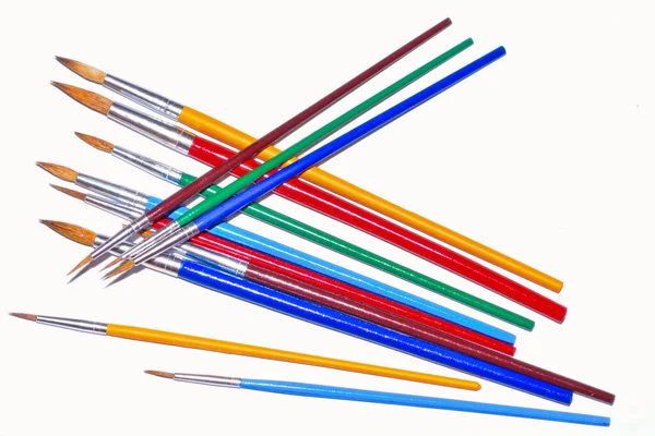 Arkaplanda Farklı Renkte Fırçalar Kapat — Stok fotoğraf