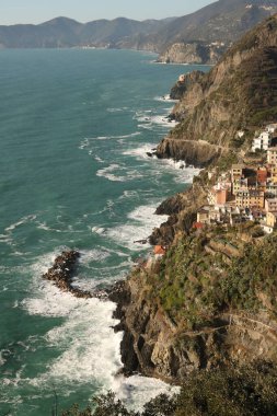 Cinque Terre 'deki Riomaggiore köyünün panoraması..