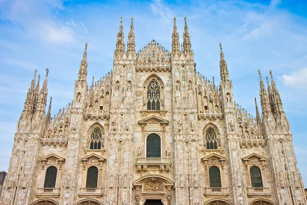 Fasada Gotyckiej Katedry Mediolanie Lombardia Włochy — Zdjęcie stockowe