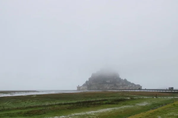 Mont Saint Michel Pequeno Patrimônio Mundial Unesco Localizado Uma Ilha — Fotografia de Stock