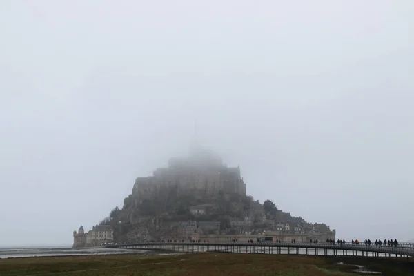 Mont Saint Michel Malé Místo Světového Dědictví Unesco Nachází Ostrově — Stock fotografie